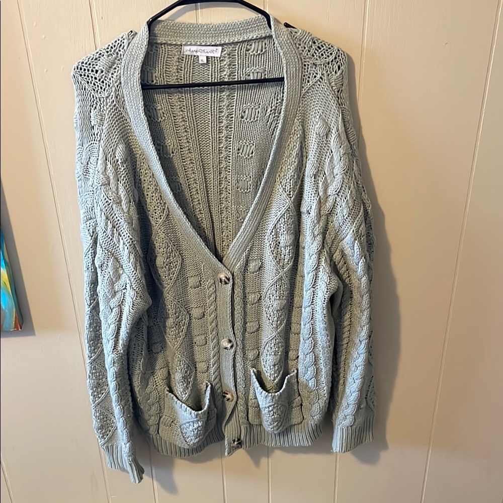 Keren Hart Cardigan